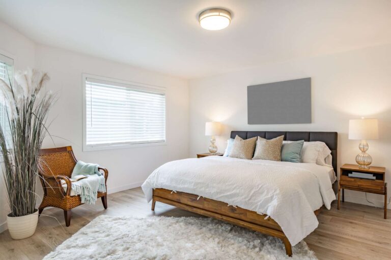 20+ Ideas for Beachy Style Bedrooms - H.M.G
