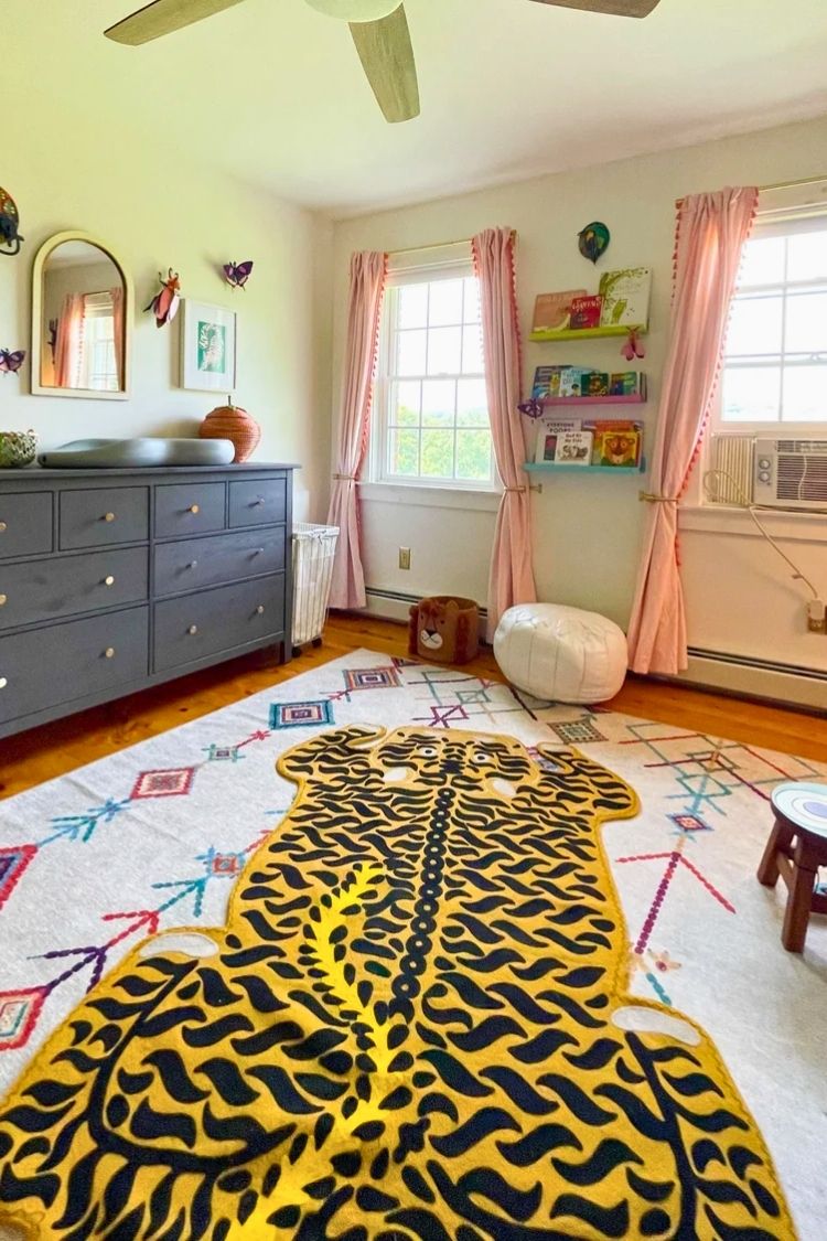 fun gender neutral boho nursery (2)