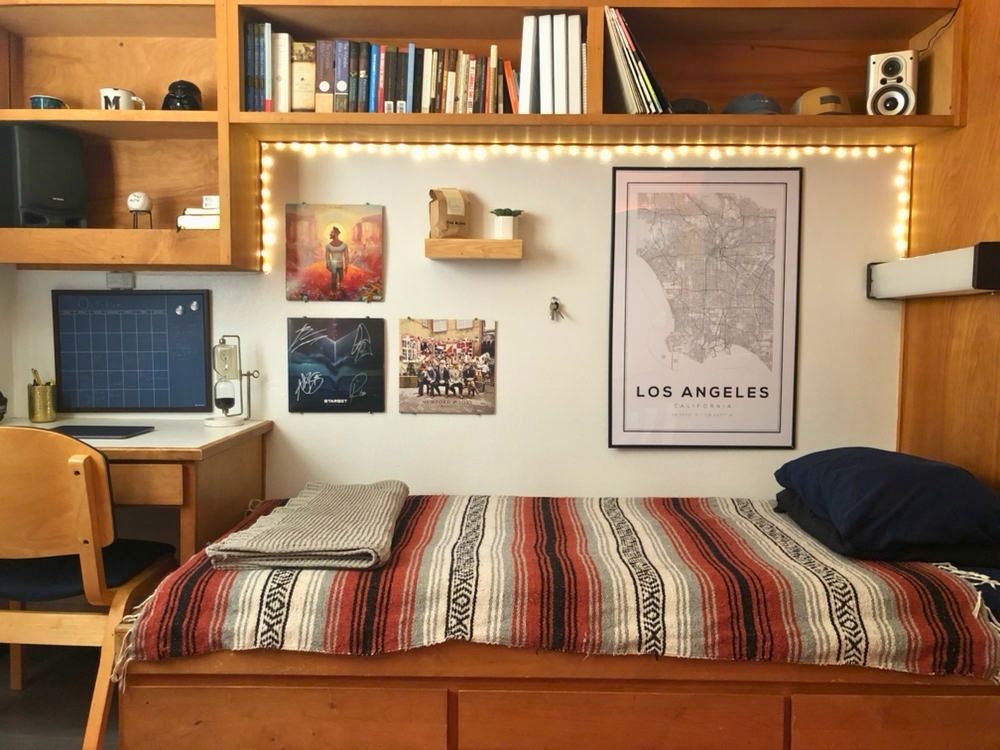 warm guy dorm room