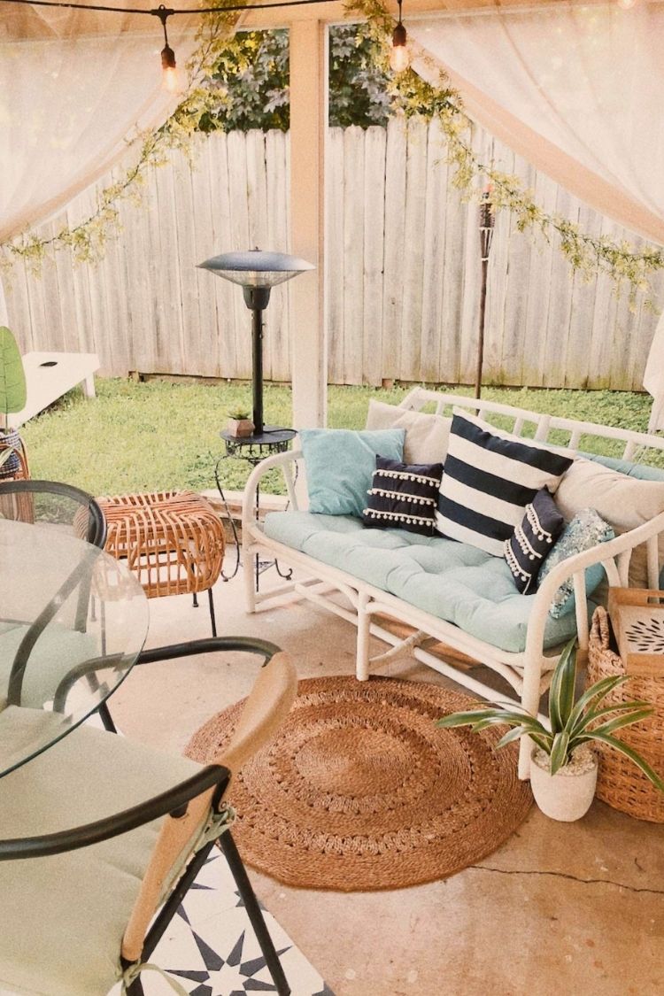 boho small apartment patio