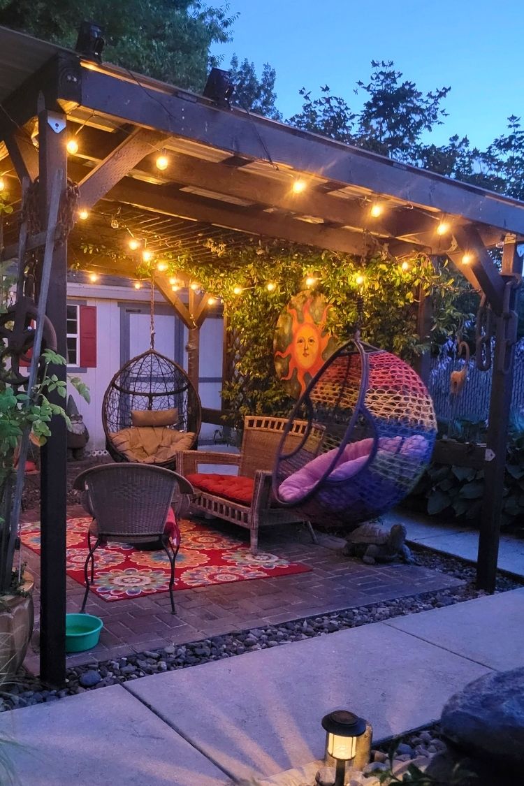boho small apartment patio