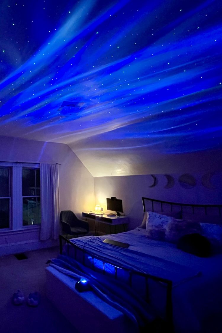space themed bedroom for girl