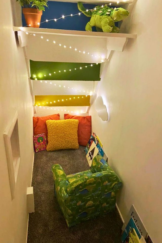 15+ Fun Play Area Ideas Under the Stairs for Kids - H.M.G