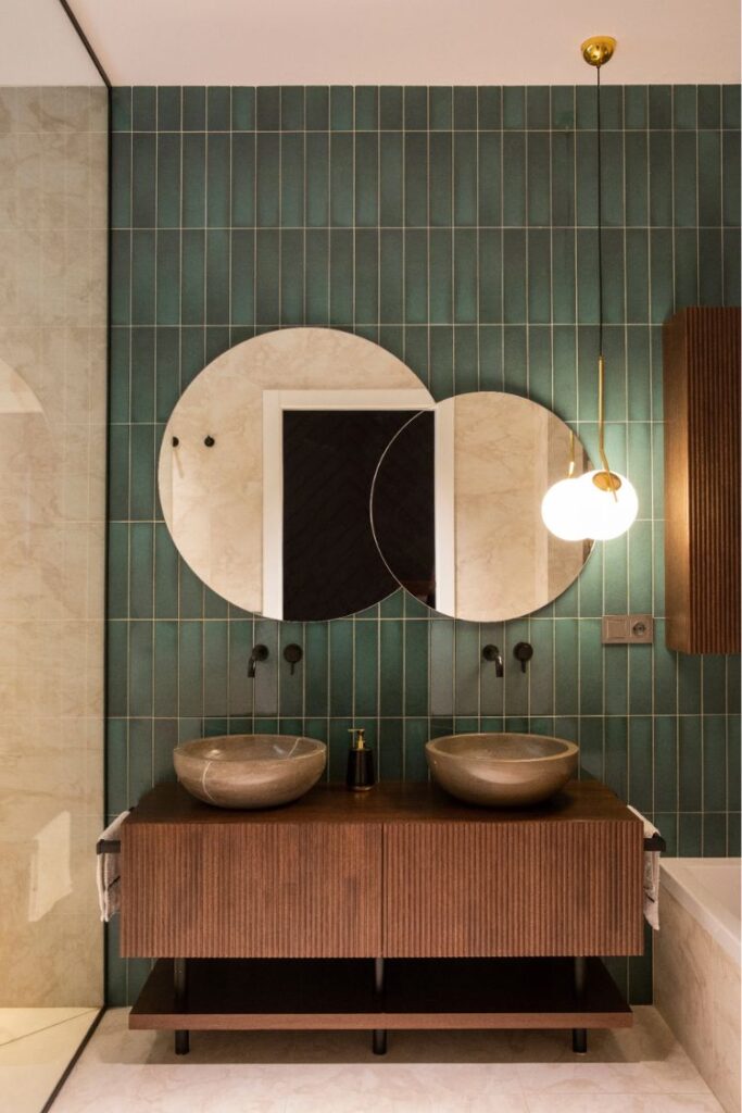 Obsessed with Emerald Green Bathrooms? These Ideas Work Even on a ...