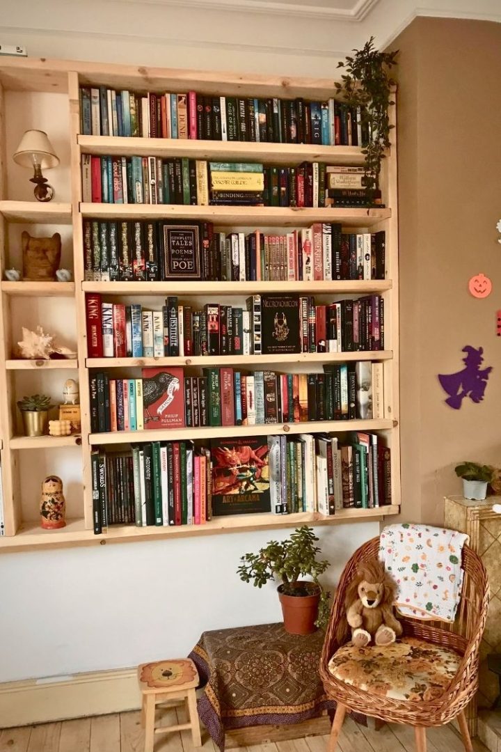 I Saw These Cozy Home Library Ideas and Immediately Wanted One Too - H.M.G
