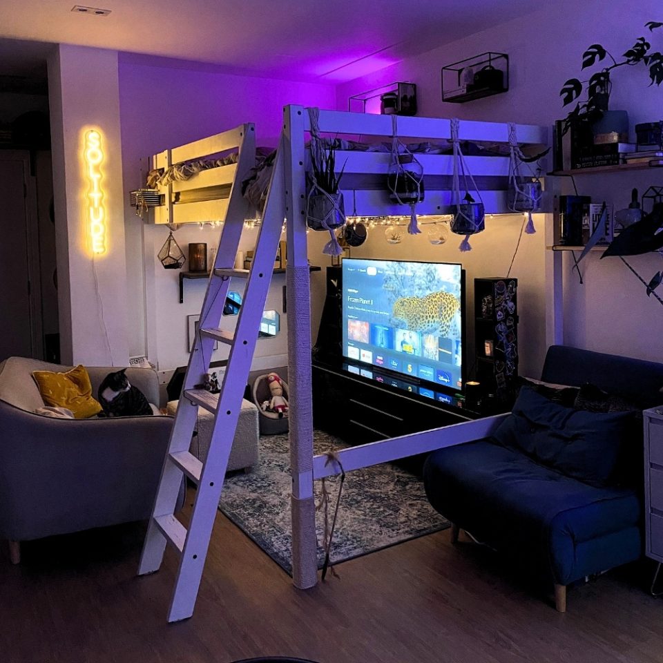 Cozy Small Studio Apartment Ideas That Prove Tiny Spaces Don’t Have To ...